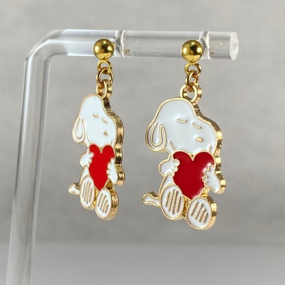 Snoopy Dangle Earrings - Picture 6 of 8